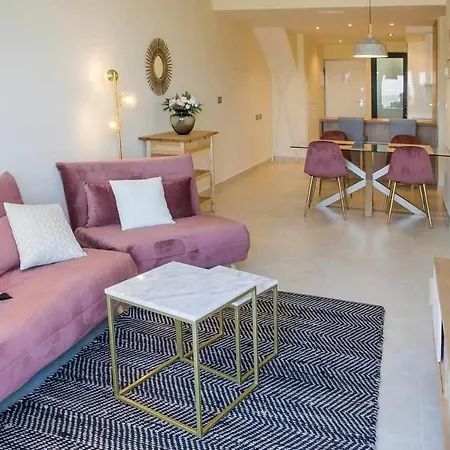 Διαμέρισμα Pink And Marble Sea View